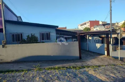 Casa três quartos  3 vagas de garagem  terreno amplo