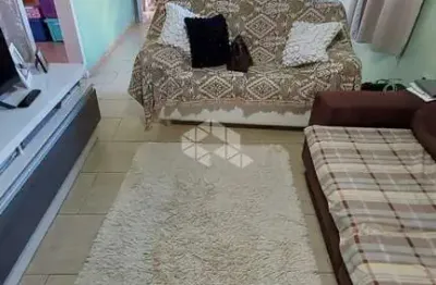 Casa com 3 dormitórios no bairro charqueadas em caxias do sul