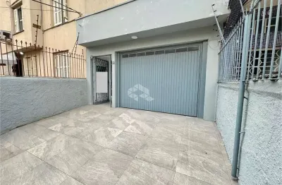 Casa com 3 quartos à venda na Rua Alberto Torres, 82, Cidade Baixa, Porto Alegre