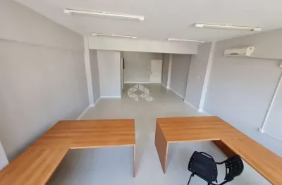 Sala comercial à venda na Praça Osvaldo Cruz, 15, Centro Histórico, Porto Alegre