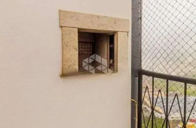 Apartamento  de 3 dormitórios, 1 suíte, com sacada e vista, pronto pra morar