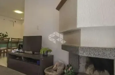 Apartamento com 3 quartos, sendo 1 suíte com 2 vagas de garagem