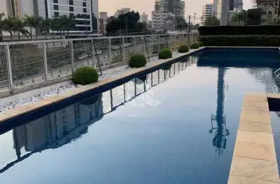 Apartamento de 2 quartos sendo 1 suíte, 3 elevadores, 1 vaga de garagem, à venda no bairro petrópolis