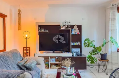 Casa com 4 quartos à venda na Avenida dos Cubanos, 280, Partenon, Porto Alegre