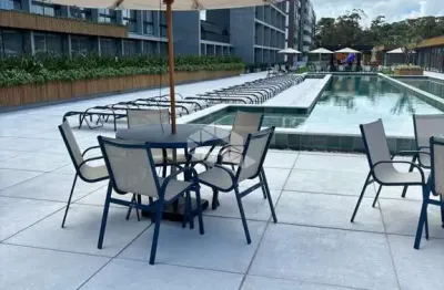 Apartamento de 2 dormitórios c/ suite,  de frente para avenida e linda vista!!!