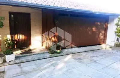 Casa com 4 quartos à venda na Avenida Heitor Vieira, 1410, Belém Novo, Porto Alegre