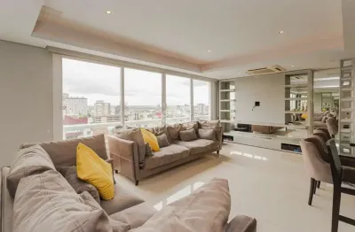 Apartamento mobiliado à venda, 3 suítes e 3 vagas na Quintino Bocaiúva, Moinhos de Vento