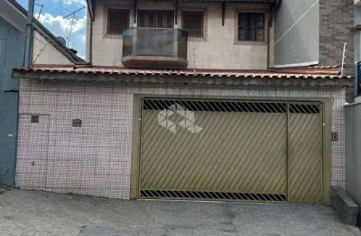 Sobrado á venda, com 4 dormitórios e 2 suítes - penha (próximo ao metrô).
