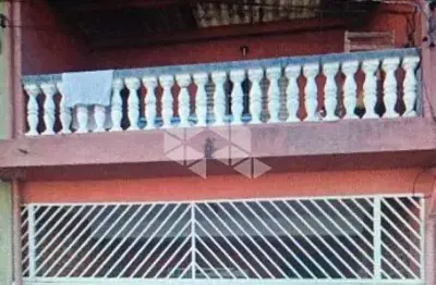Casa com 3 quartos à venda na Rua Benedito Carlos Brunini, 540, Limoeiro, São Paulo