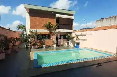 Casa com 3 quartos à venda na Rua Roberto de Almeida, 226, Jardim Nossa Senhora do Carmo, São Paulo