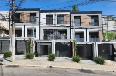 Casa com 3 quartos à venda na Rua Victório Santim, 480, Vila Carmosina, São Paulo