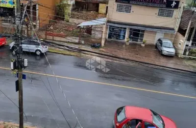 Terreno plano , com  área total de 300m² no bairro sarandi.
