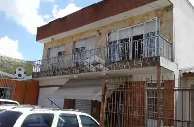 Casa com 3 quartos à venda na Rua Dona Alzira, 32, Sarandi, Porto Alegre