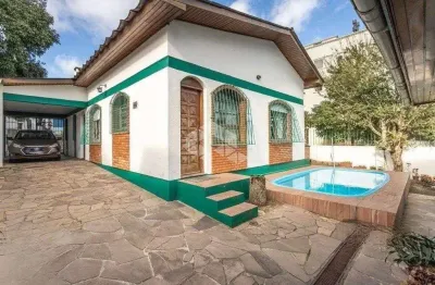 Casa no bairro vila ipiranga de 3 dormitórios e 3 vagas