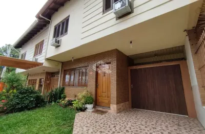Casa 3 dormitórios e 2 vagas bairro jardim planalto