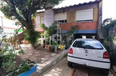 Casa com 3 quartos à venda na Avenida do Forte, 1578, Vila Ipiranga, Porto Alegre