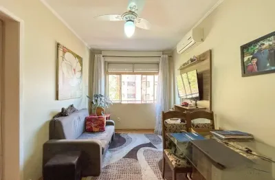 Apartamento 01 dormitório semi mobiliado, e vaga coberta no bairro são joão