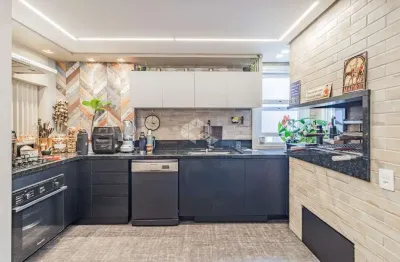 Belíssimo apartamento de 3 dormitórios, reformado, av. carlos gomes com nilo peçanha