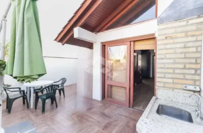 Cobertura residencial com 2 dorms,  possibilidade do 3. dorm. 2 vagas de garagem, bairro tristeza.