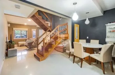 Casa de 3 quartos, com 176m², no bairro espirito santo