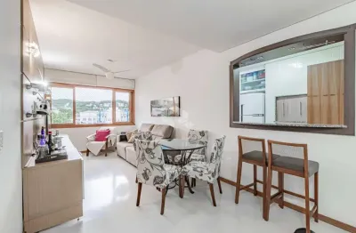 Excelente apartamento 2 dormitórios,1 suíte, 1 vaga, em frente colégio mãe de deus