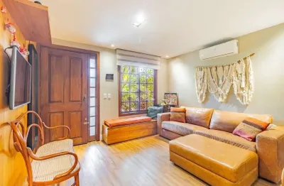 Casa em condomínio fechado com 3 quartos à venda na Rua Landel de Moura, 1047, Tristeza, Porto Alegre