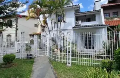Casa com 4 quartos à venda na Rua Adão Pinheiro da Silva, 215, Ipanema, Porto Alegre
