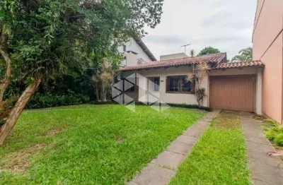 Casa térrea à venda - 3 dormitórios - bairro ipanema, zona sul de porto alegre