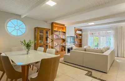 Casa com 5 quartos à venda na Rua General Rondon, 252, Tristeza, Porto Alegre
