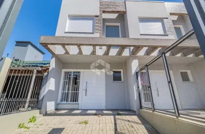 Casa com 2 quartos à venda na Rua Doutor Cláudio Walter Ferreira da Silva, 261, Guarujá, Porto Alegre