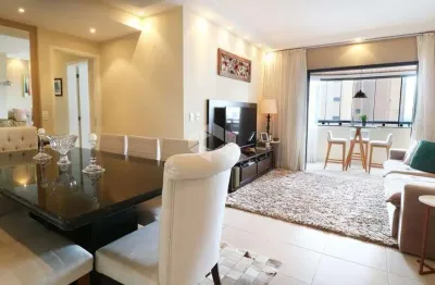Lindo apartamento 105m²  3 suítes 2 vagas de garagem no nobre bairro do morumbi