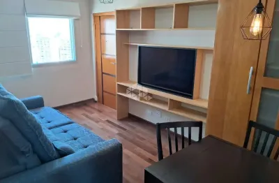 Apartamento reformado, 76  m2 , sendo 02 quartos e 01 vaga, lazer completo, vila mariana.r