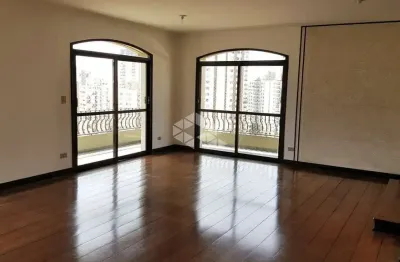 Apartamento 248 m², 3 suítes e 4 vagas, próximo a estação chácara klabim.