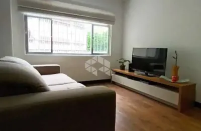 Apartamento 76 m² ,reformado , sendo 2 dormitórios, próximo a estação ana rosa e o parque da aclimação.