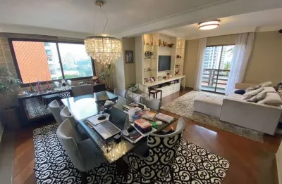 Duplex alto padrão na chácara klabin, com 228m², 4 suítes e 3 vagas de garagem.