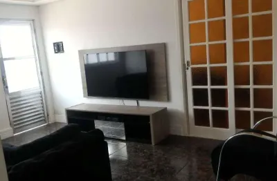 Casa com 3 quartos à venda na Rua Jaime Guimarães Costa, 640, Campo Limpo, São Paulo