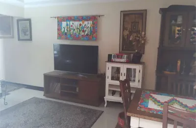 Casa com 3 quartos à venda na Visconde De Roboredo, 39, Campo Grande, São Paulo