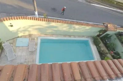 Casa com 4 quartos à venda em jardim guarapiranga - sp