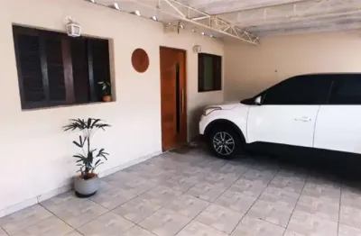 Casa com 3 quartos à venda na Avenida Pietro Nardini, 394, Grajaú, São Paulo