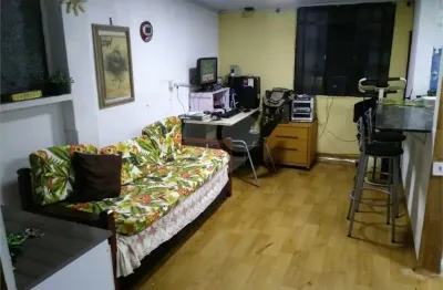 Casa com 6 quartos à venda na Manuel Antônio De Freitas, 16, Jardim São Luís, São Paulo