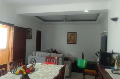 Casa com 3 quartos à venda na Avenida Rubens Montanaro de Borba, 684, Cidade Dutra, São Paulo