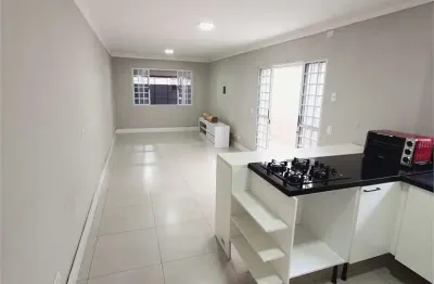 Casa com 2 quartos à venda na Grande São Paulo, 35, Grajaú, São Paulo