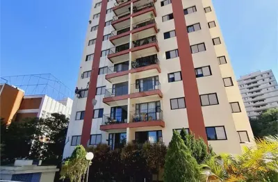 Apartamento com 3 quartos para locação em Parque Residencial Julia - SP