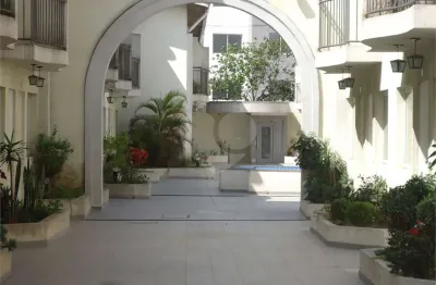 Condomínio com 2 quartos à venda em jardim cristal - sp