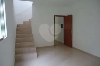 Casa com 3 quartos para alugar na Rua Christian Heins, 176, Interlagos, São Paulo