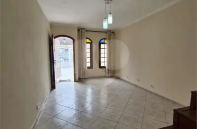 Casa com 2 quartos à venda na Rua Plínio Schmidt, 547, Interlagos, São Paulo