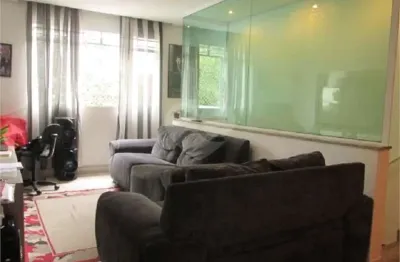 Casa com 3 quartos à venda na Rua Celso Lara Barberis, 126, Interlagos, São Paulo