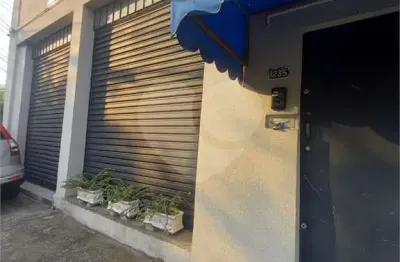 Prédio à venda na Avenida Danton Jobim, Socorro, São Paulo
