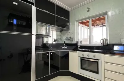 Condomínio com 2 quartos à venda em jardim cristal - sp