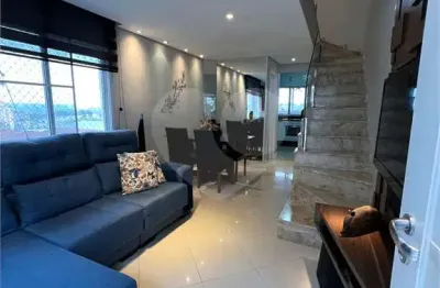 Casa em condomínio fechado com 2 quartos à venda na Rua Luciano Felício Biondo, 92, Interlagos, São Paulo